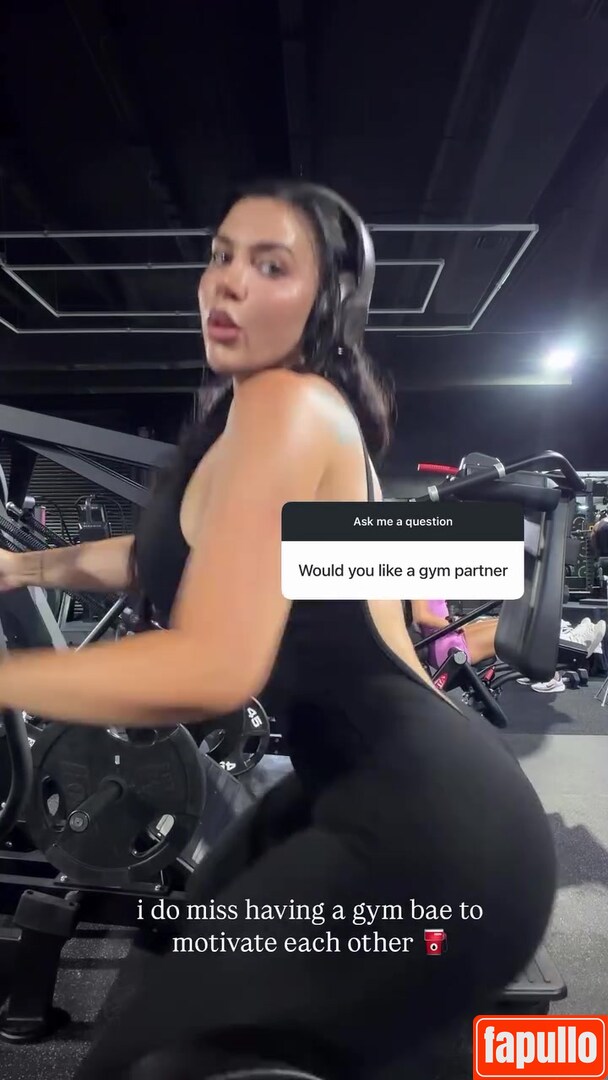 Amanda Nicole -