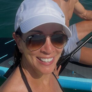 Andrea Mclean