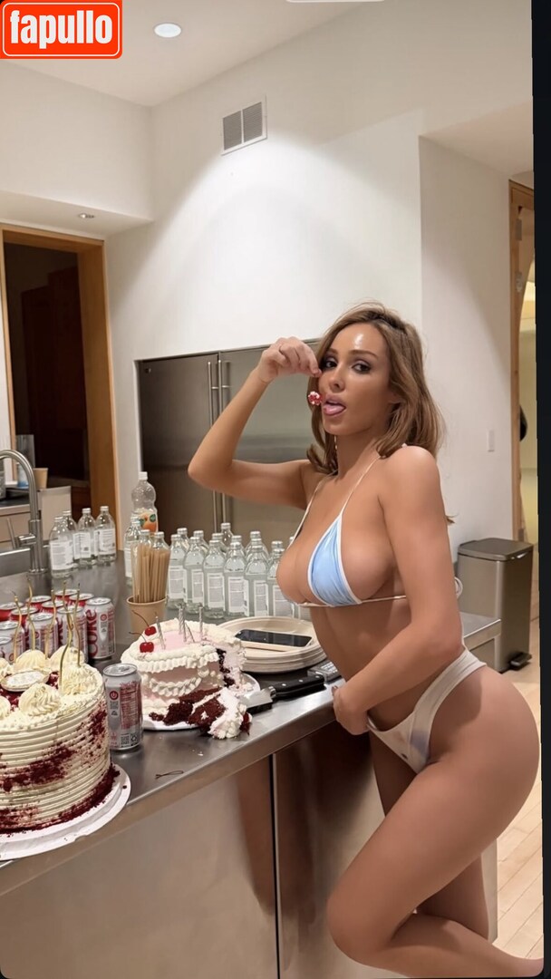 Bianca Censori