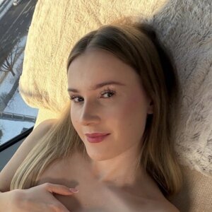 blondescutie