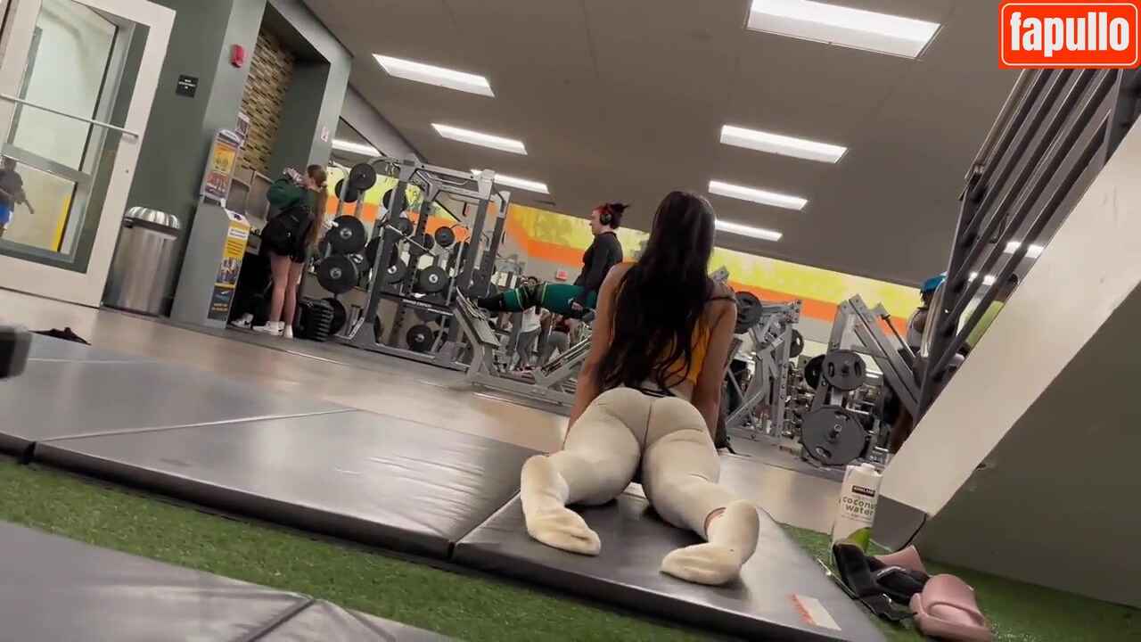Cute_Molly18