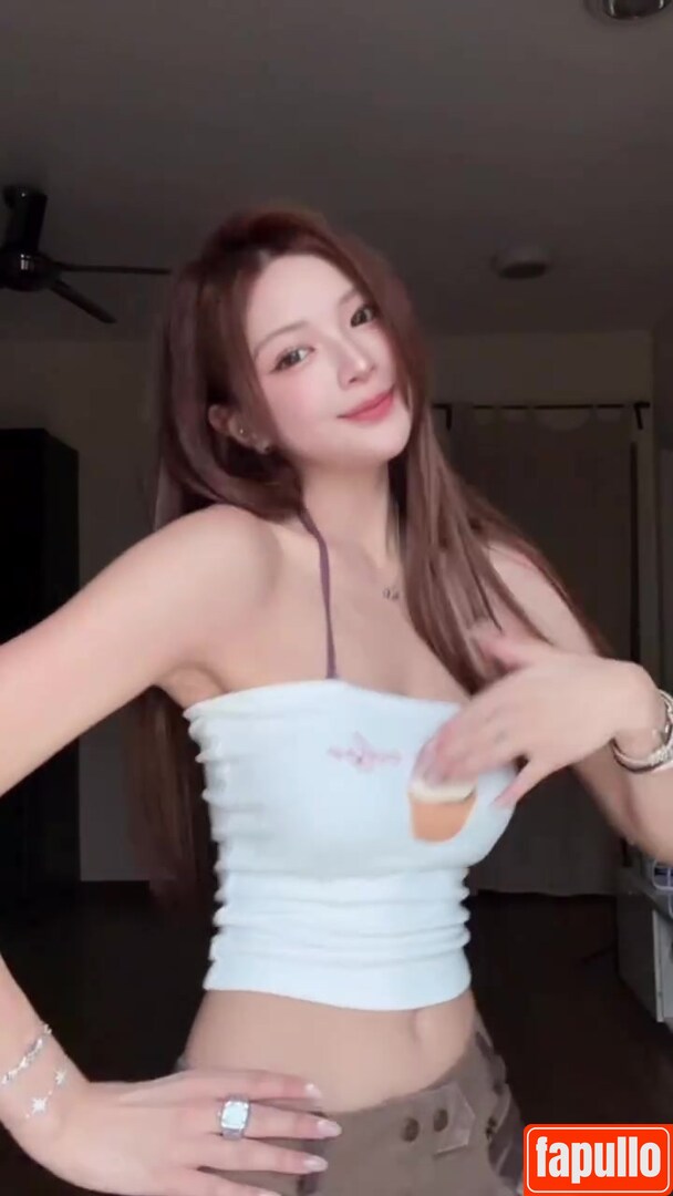 Elyn Leong