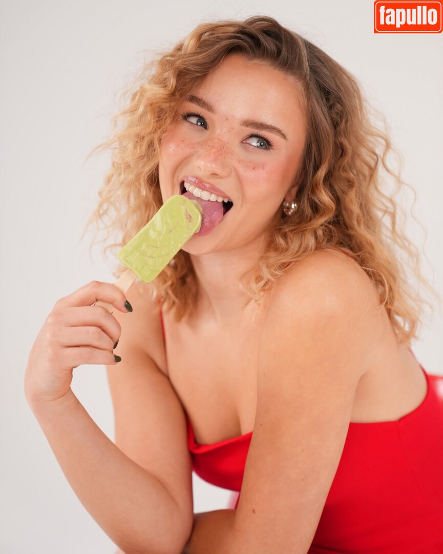 Julia Willecke