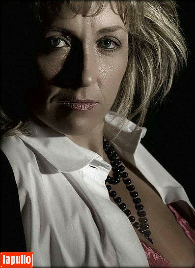 Julie Books