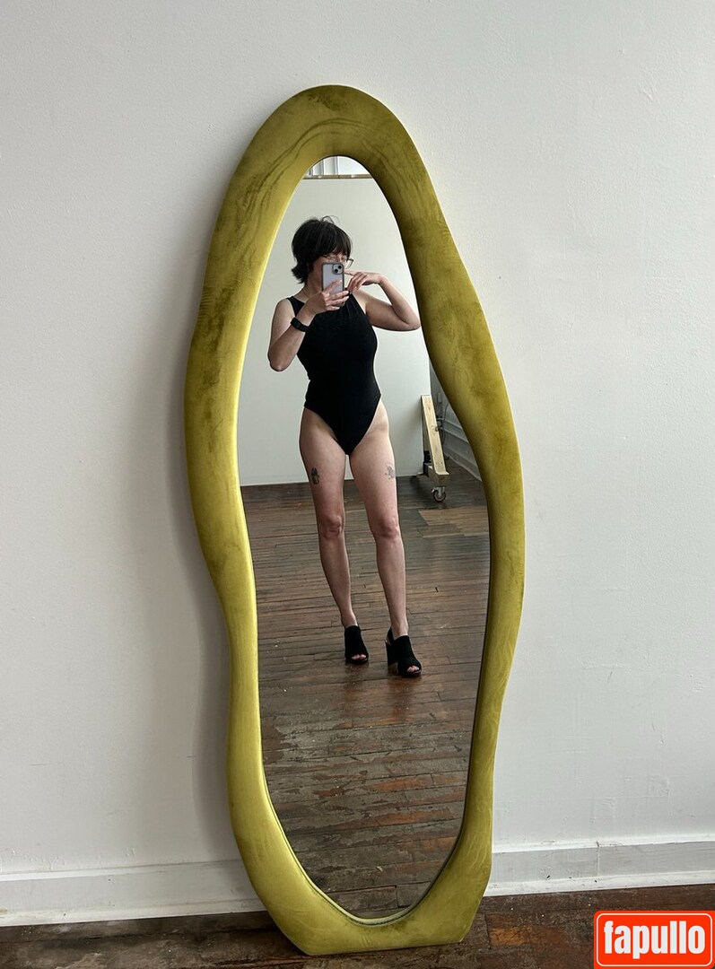 Labia Librarian