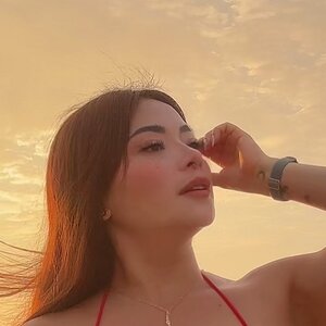 Luguerreroficial10 Hotwife
