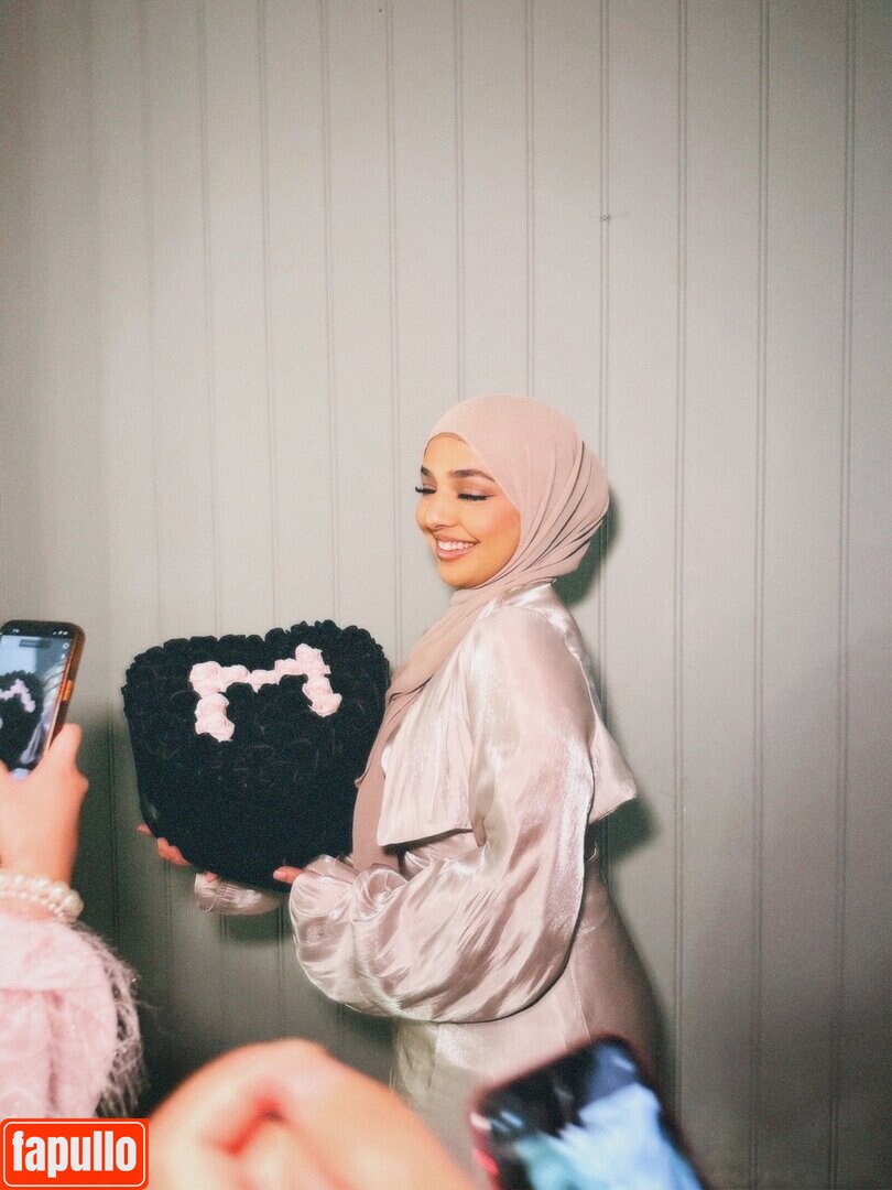 Malaikahusayn