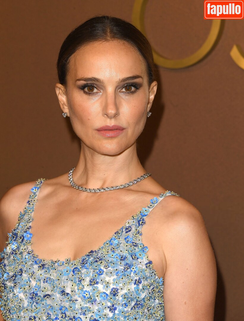 Natalie Portman - Simp Chat