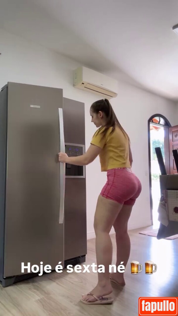 Nayana Peron