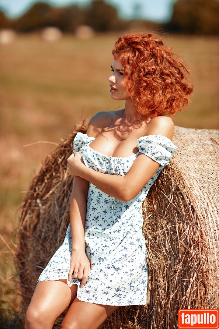 Sasha Fox