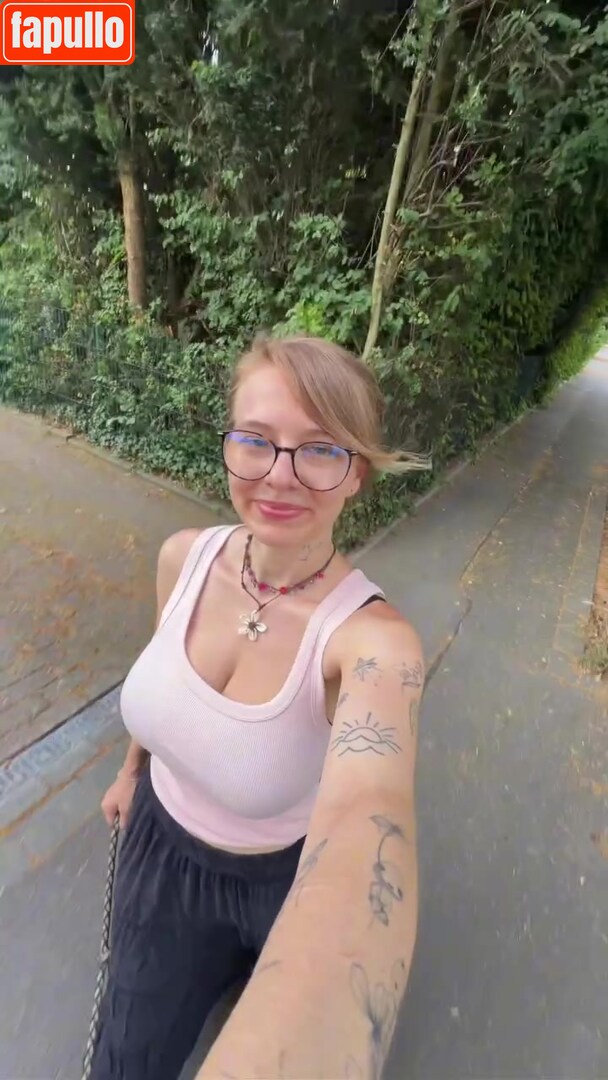 Soph Stardust ASMR