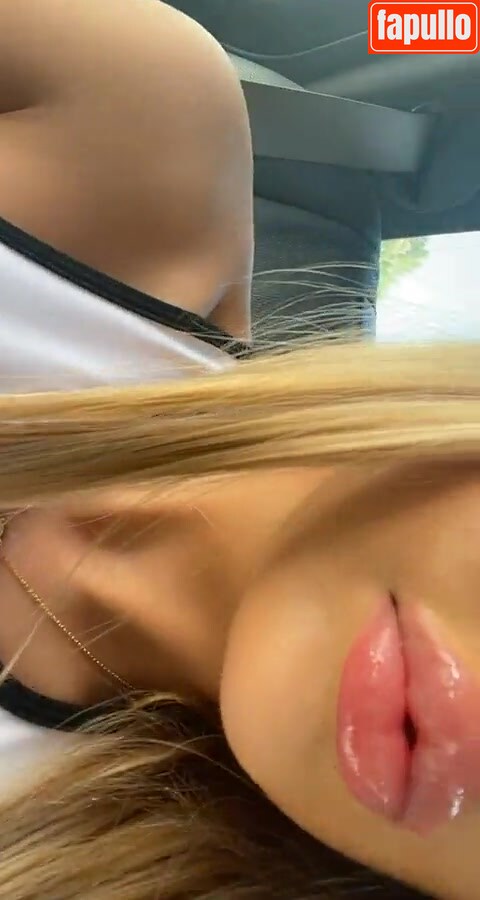Sylvia Yasmina