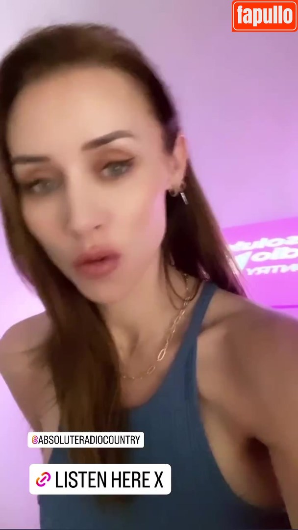 Una Healy